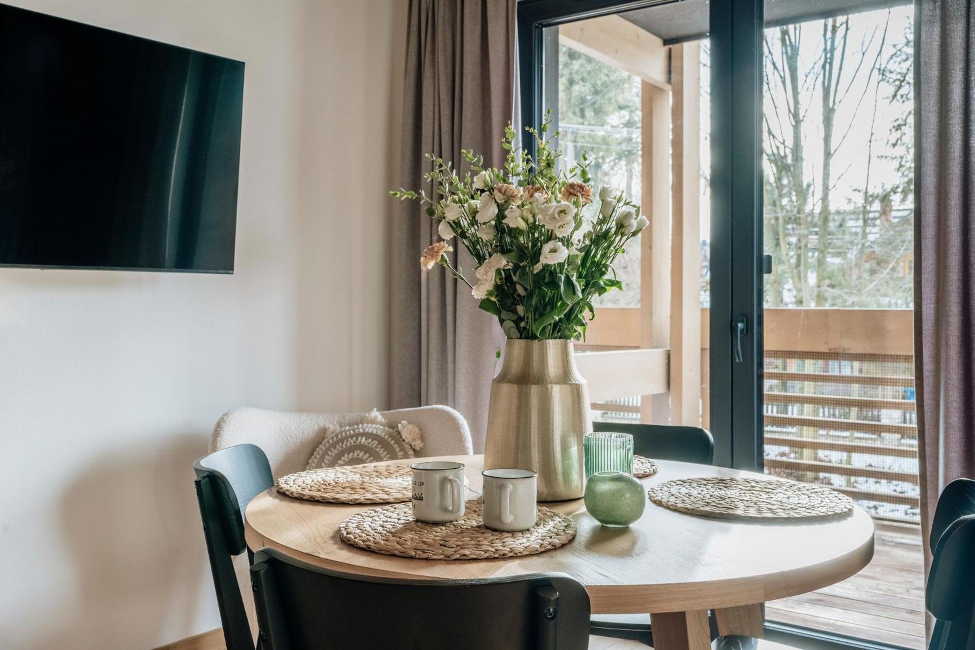 White Hills Aparthotel & Spa - Loft Affair Бялка-Татшанська Екстер'єр фото
